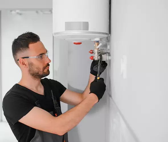 Expert Plumber for Water Heater Expansion Tank Installation in Burien, WA